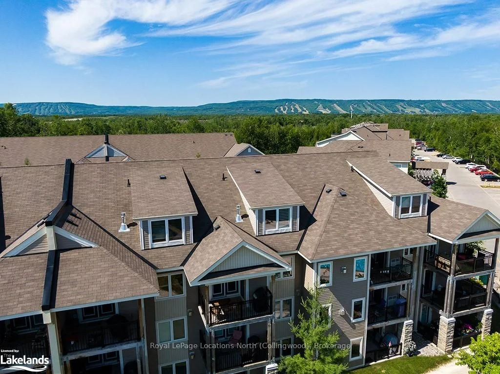 3 BRANDY LANE Drive 302, Collingwood, ON L9Y 0X4