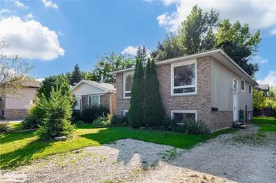 Detached in Collingwood