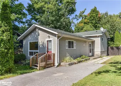 Detached in Tay