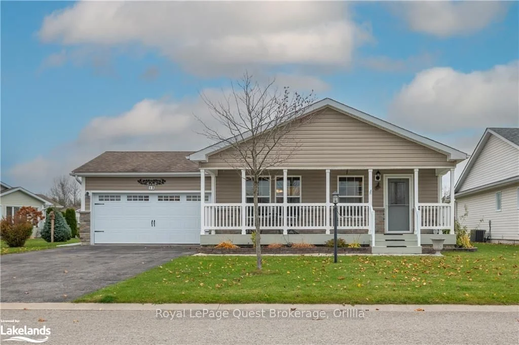 13 MARVIN GARDENS Boulevard, Wasaga Beach, ON L9Z 3A8