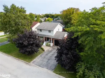 Detached in Collingwood