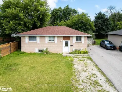 Detached in Collingwood