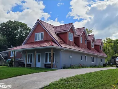 Detached in Tay