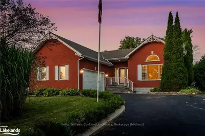 5 Hallen Drive, Penetanguishene, On L9m 1g2
