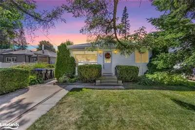 44 69th Street N, Wasaga Beach, On L9z 1t9