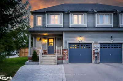 Semi-Detached in Collingwood
