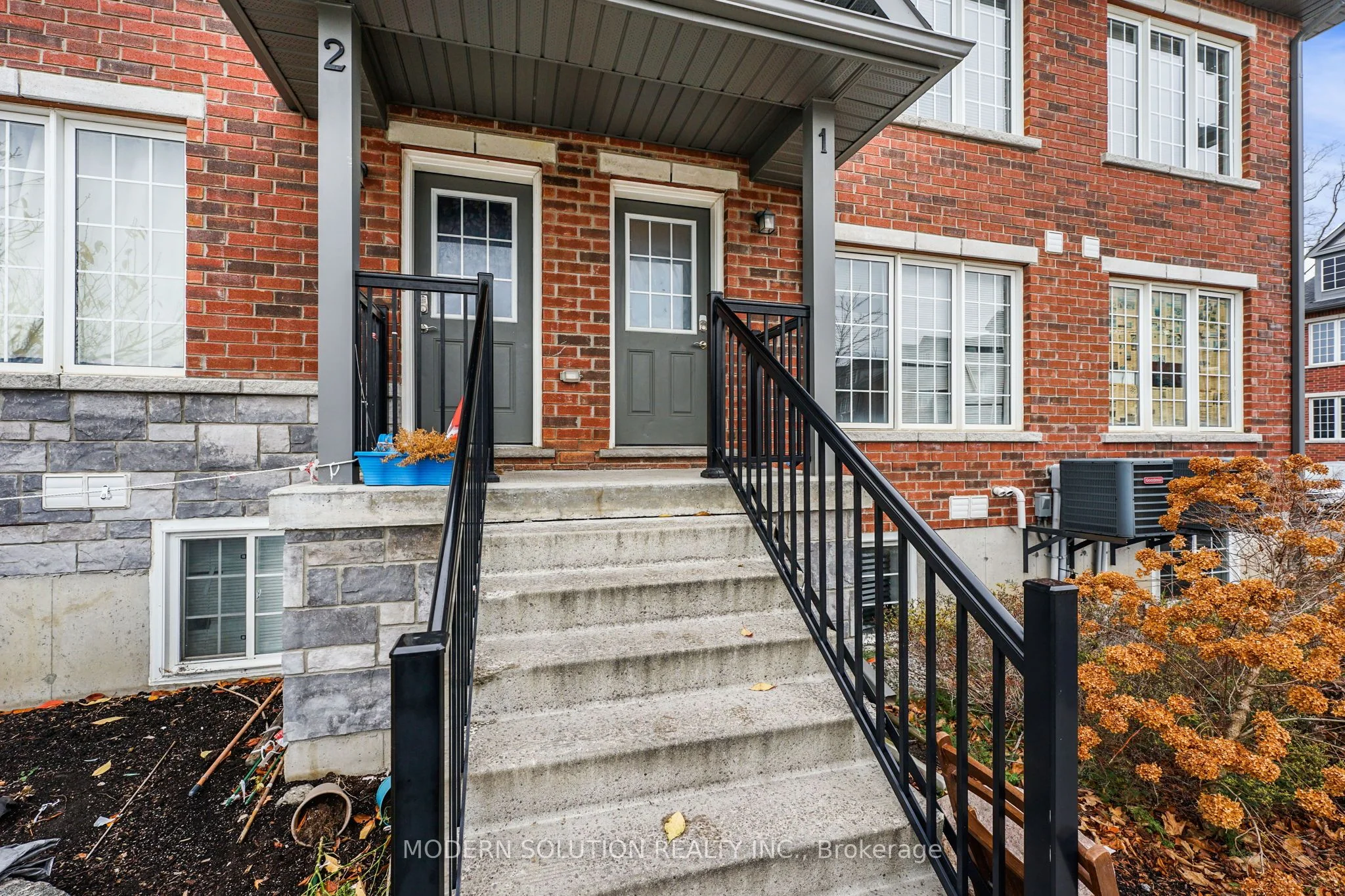246 Penetanguishene Road 1, Barrie, On L4m 7c2