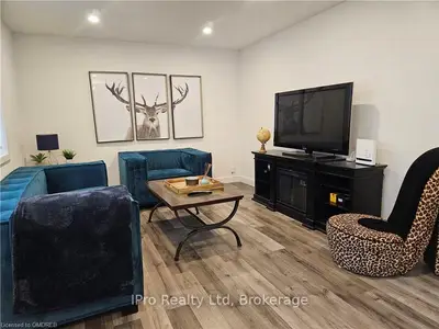 478 Tenth Street, Collingwood, On L9y 2h1