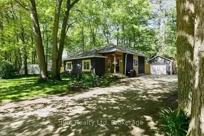 727 OXBOW PARK Drive, Wasaga Beach, ON L9Z 2V2