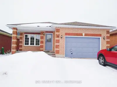 Detached in Barrie