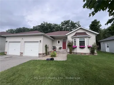 Detached in Tay