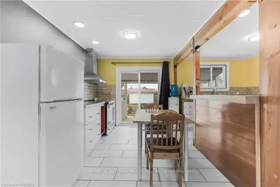 447 Fifth Street, Collingwood, On L9y 1y5