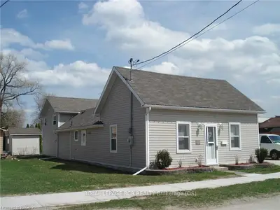 41 Elm Street, Collingwood, On L9y 3j1