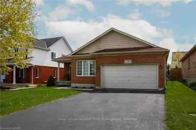 59 MARINA Crescent, Collingwood, ON L9Y 5G9