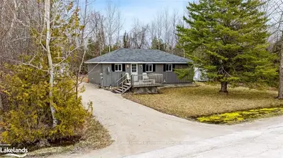91 Glenlake Boulevard, Collingwood, On L9y 3z1