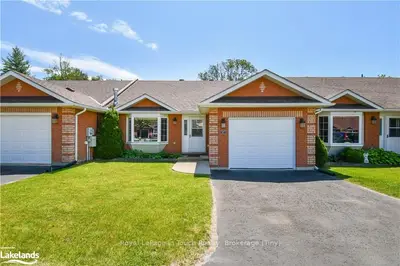 90 Burke Street 17, Penetanguishene, On L9m 2h2