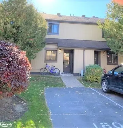 180 Escarpment Crescent, Collingwood, On L9y 5b4
