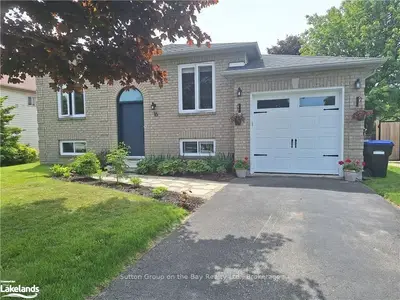 16 Acorn Crescent, Wasaga Beach, On L9z 1l6