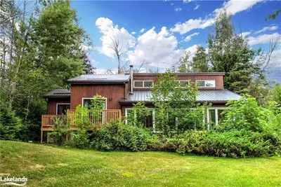 23 Silver Creek Drive, Collingwood, On L9y 4w8