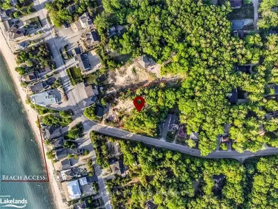 Vacant Land in Tiny