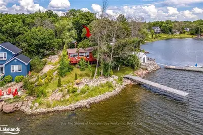 Detached in Tay