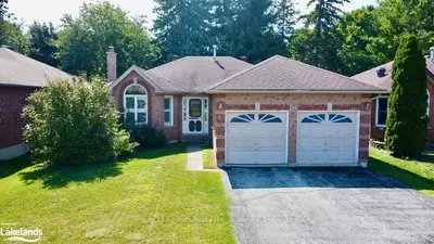 25 Johnson Street, Orillia, On L3v 7s8