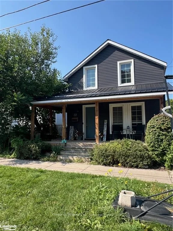 22 MARKET Street, Collingwood, ON L9Y 3M6