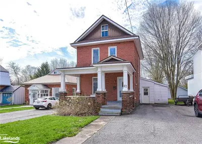 83 Penetang Street, Orillia, On L3v 3n4