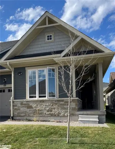 69 Kari Crescent, Collingwood, On L9y 0z7
