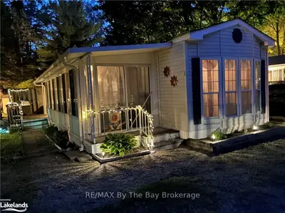 85 Theme Park Drive 58, Wasaga Beach, On L9z 1x7