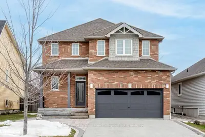 23 Clark Street, Collingwood, On L9y 0h9