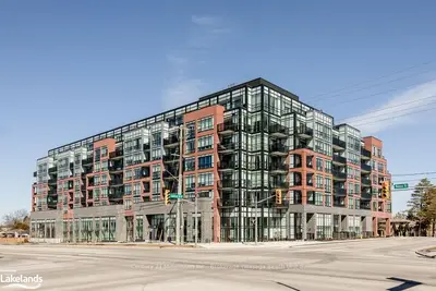 681 Yonge Street 331, Barrie, On L9j 0k1