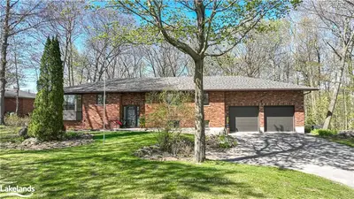 3297 Point Bush Court, Severn, On L0k 1s0
