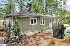 216 SHORE Line E, Wasaga Beach, ON L9Z 2M1