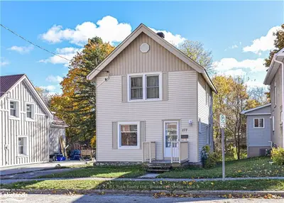 277 Mary Street, Orillia, On L3v 3e8