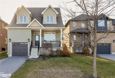 93 Lockerbie Crescent, Collingwood, On L9y 0y8