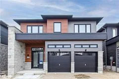 87 BERKELY Street, Wasaga Beach, ON L9Z 2N6