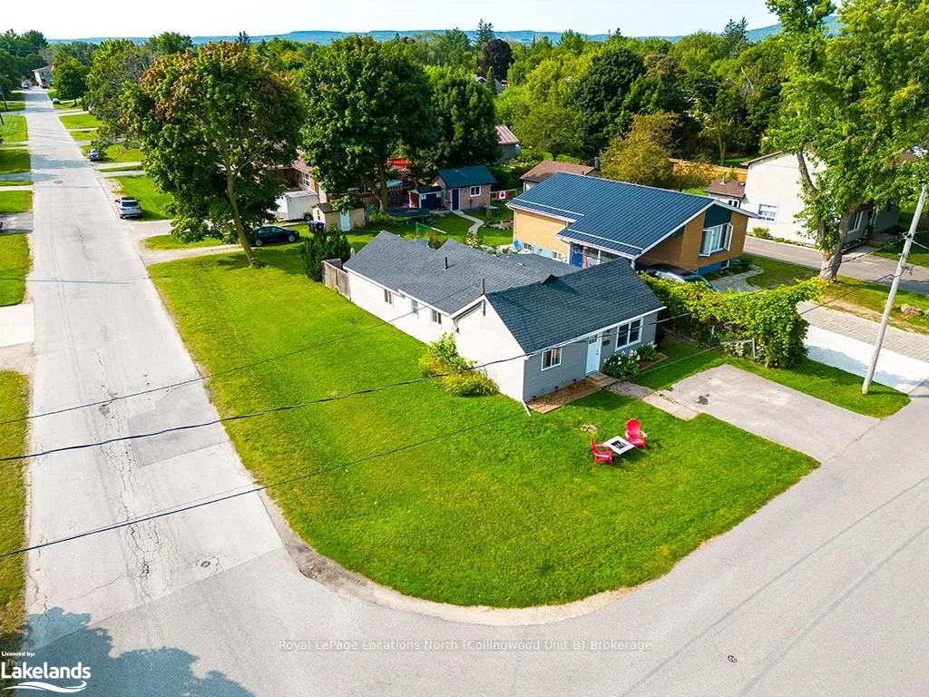 76 Manning Avenue, Collingwood, On L9y 2e6