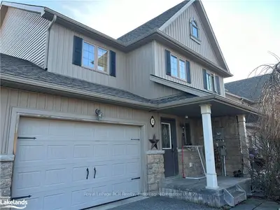 47 Barr Street, Collingwood, On L9y 0e7