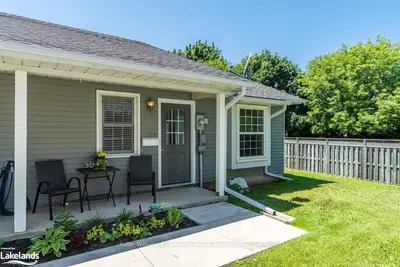 140 Albert Street 12, Collingwood, On L9y 2l7