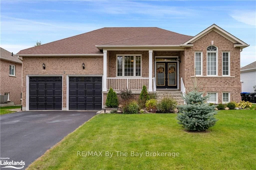 8 Old Hickory Lane, Wasaga Beach, On L9z 3a9