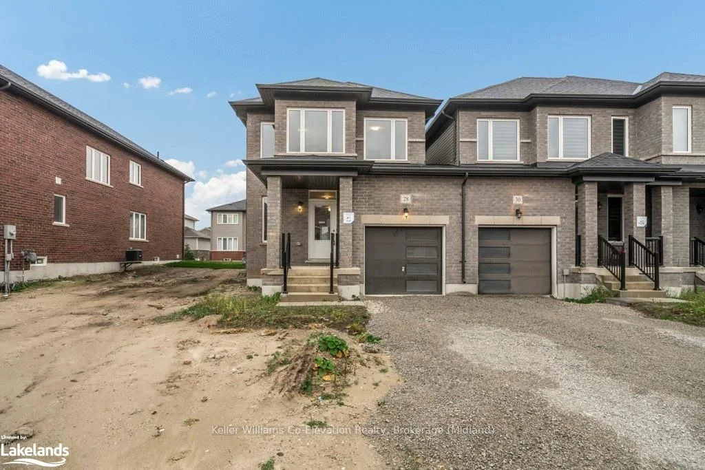 28 Lisa Street, Wasaga Beach, ON L9Z 0K8