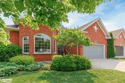 13 GEORGIAN MEADOWS Drive, Collingwood, ON L9Y 5G9