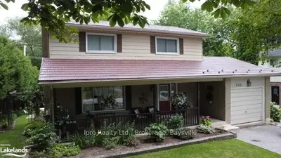 382 TALLWOOD Drive, Orillia, ON L3V 2G9