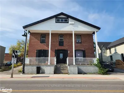 27 FRONT Street N 201, Orillia, ON L3V 4R6