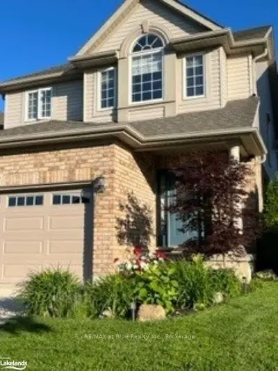 22 Highlands Crescent, Collingwood, On L9y 5h3