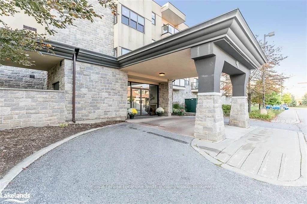 91 RAGLAN Street 408, Collingwood, ON L9Y 4V3