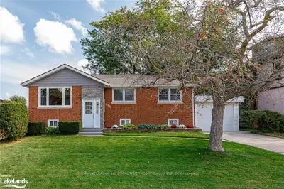 165 ROBINSON Street, Collingwood, ON L9Y 3M2