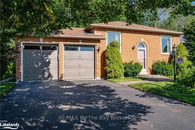 35 ACORN Crescent, Wasaga Beach, ON L9Z 1L6