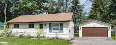 396 MISSISSAGA Street W, Orillia, ON L3V 3C5
